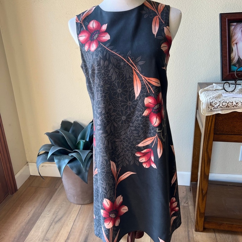 Tommy Bahama Floral Sleeveless Dress - Black and Red